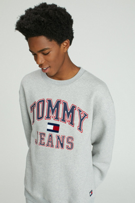 tommy jeans logo jumper