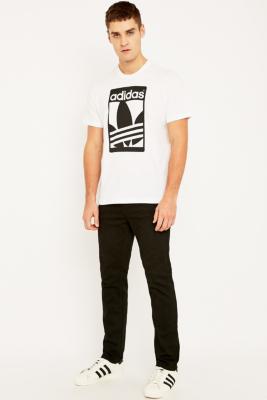 Graphic Tees - Urban Outfitters