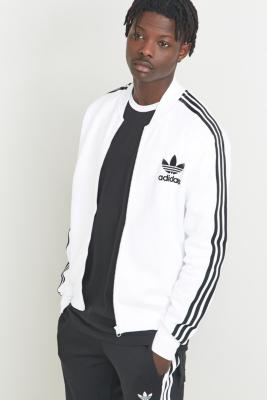 adidas t shirt urban outfitters