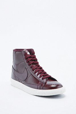 basket nike femme bordeaux