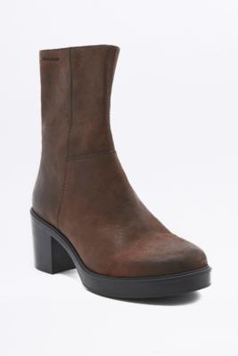 brown vagabond boots