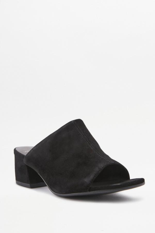 Saide Leather Heeled Mules Outfitters | 2021 trends | xoosha