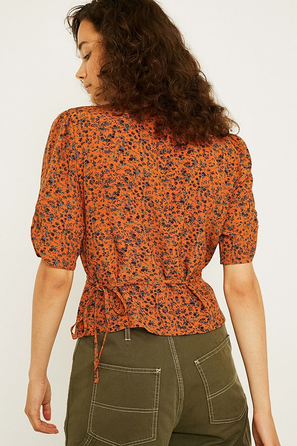 UO Floral Side-Button Tea Blouse | Urban Outfitters