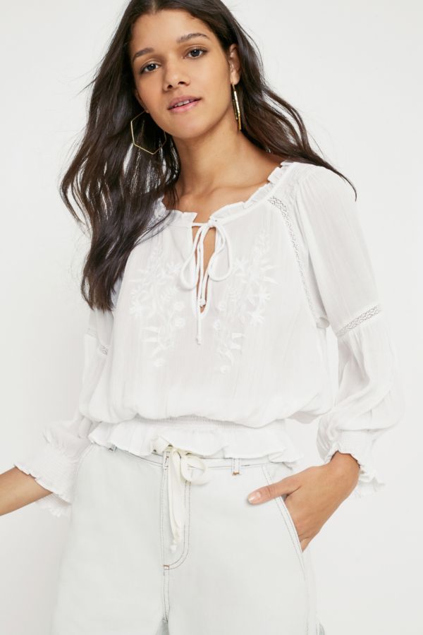 UO Robyn White Boho Blouse | Urban Outfitters
