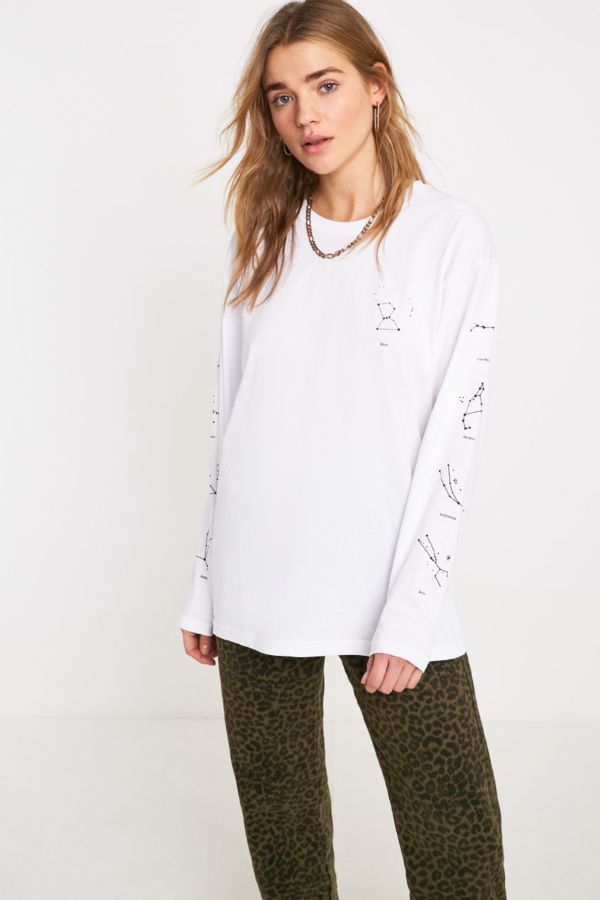 UO Celestial White Long-Sleeve Skate T-Shirt | Urban Outfitters UK