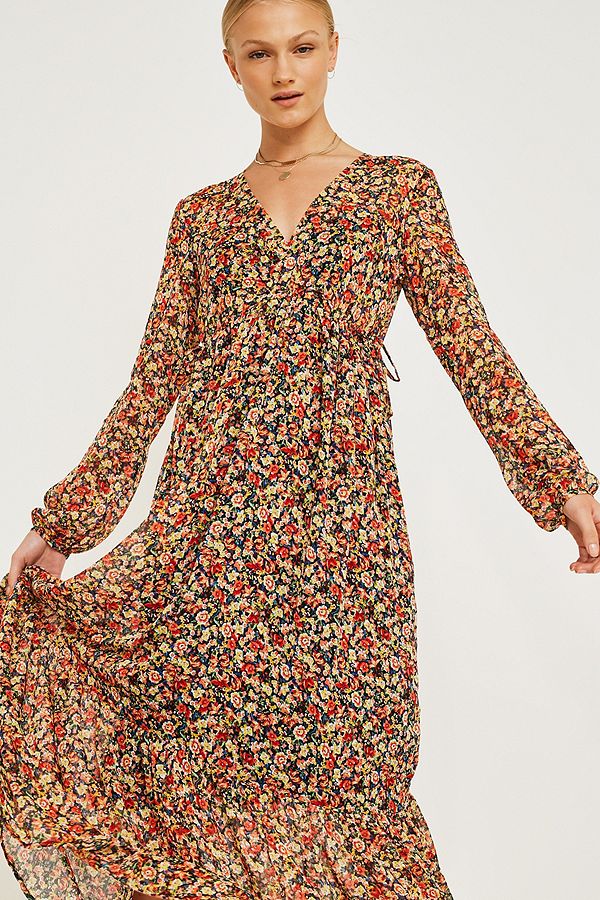 UO Myrtle Floral Tiered Maxi Dress | Urban Outfitters