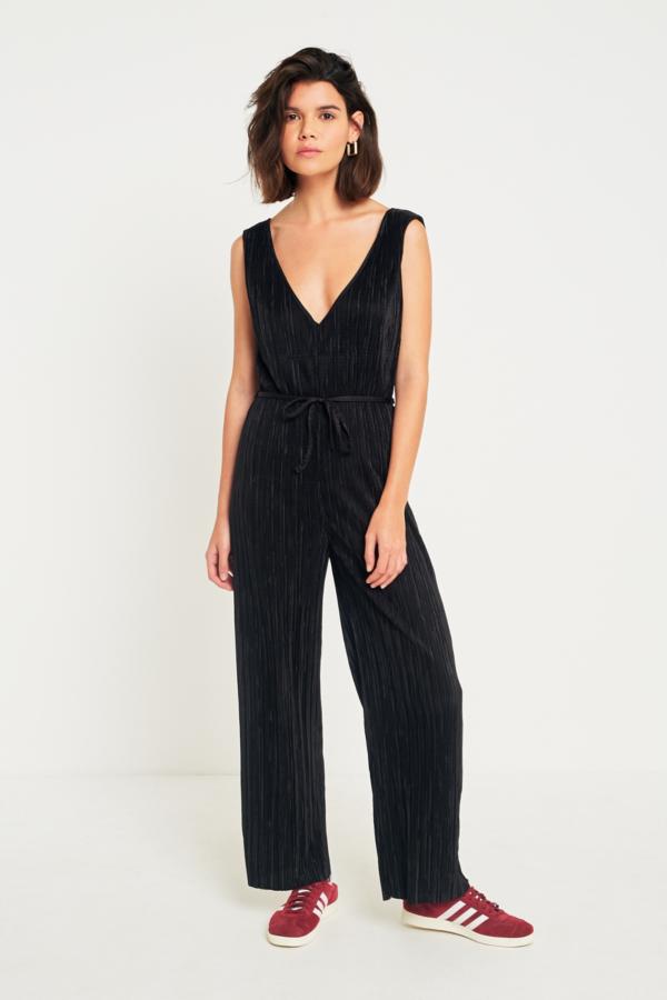 UO Plunging Neck Plisse Jumpsuit | Urban Outfitters