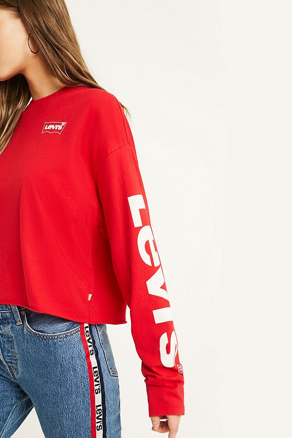 Levi's Graphic Logo Long-Sleeve Crop T-Shirt | Urban Outfitters
