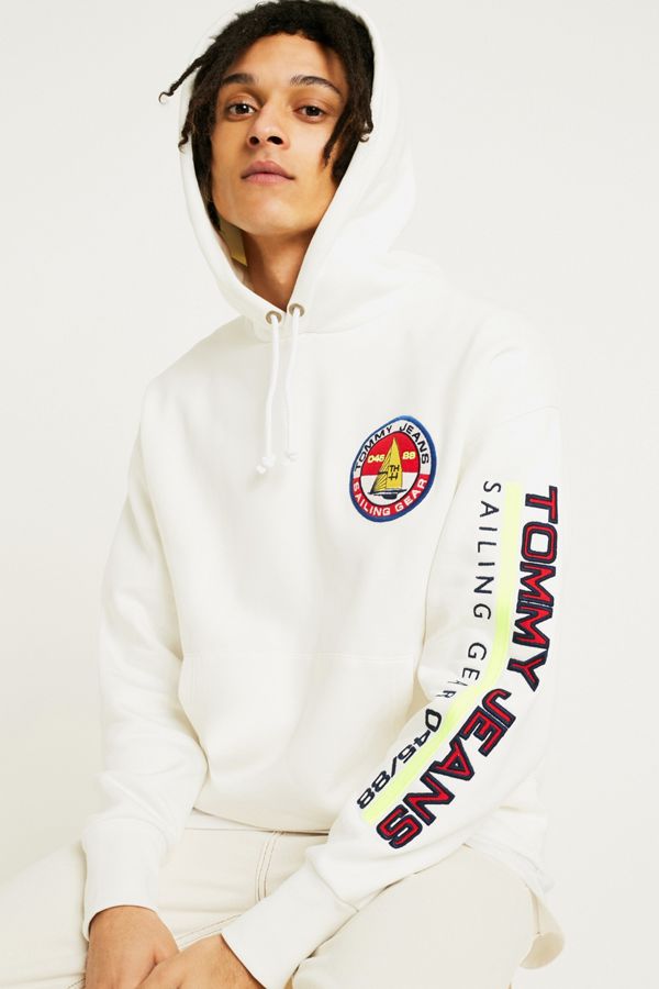 Tommy Jeans ‘90s Sailing Logo White Hoodie Urban Outfitters UK