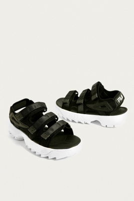 fila disruptor sandals black