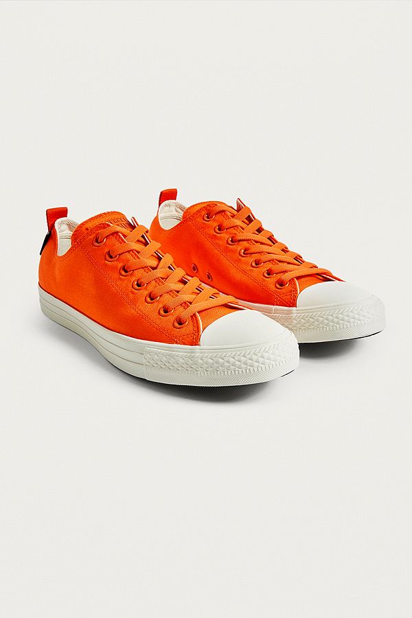 chucks converse orange chucks converse orange