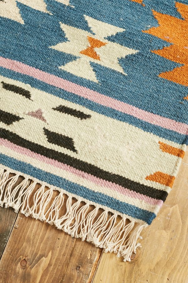 Sundance Woven Wool 3x5 Rug | Urban Outfitters UK