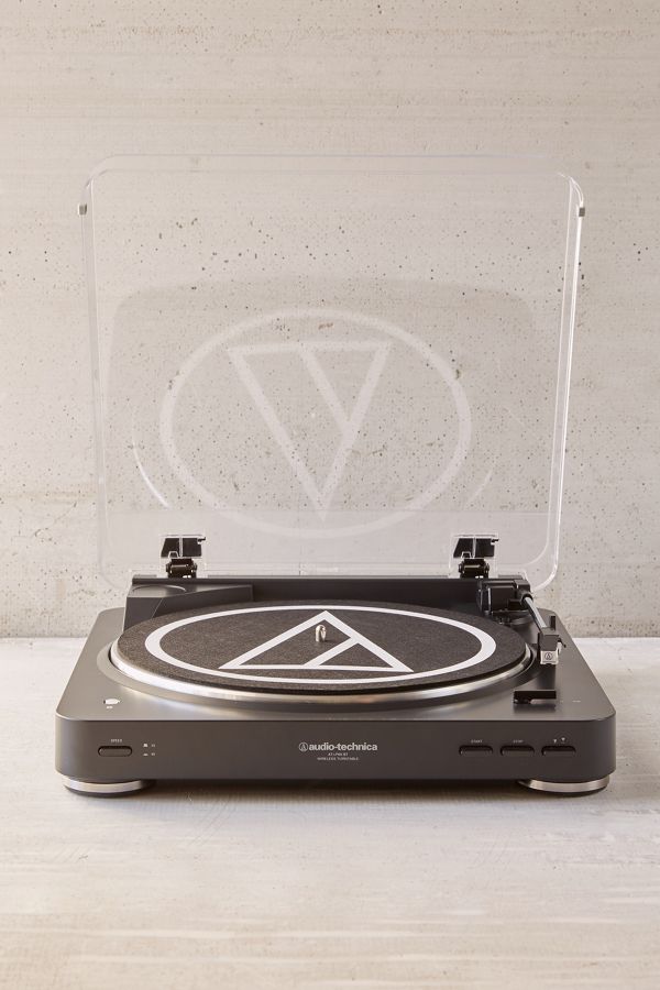AudioTechnica Bluetooth Black ATLP60 Vinyl Record Player Urban