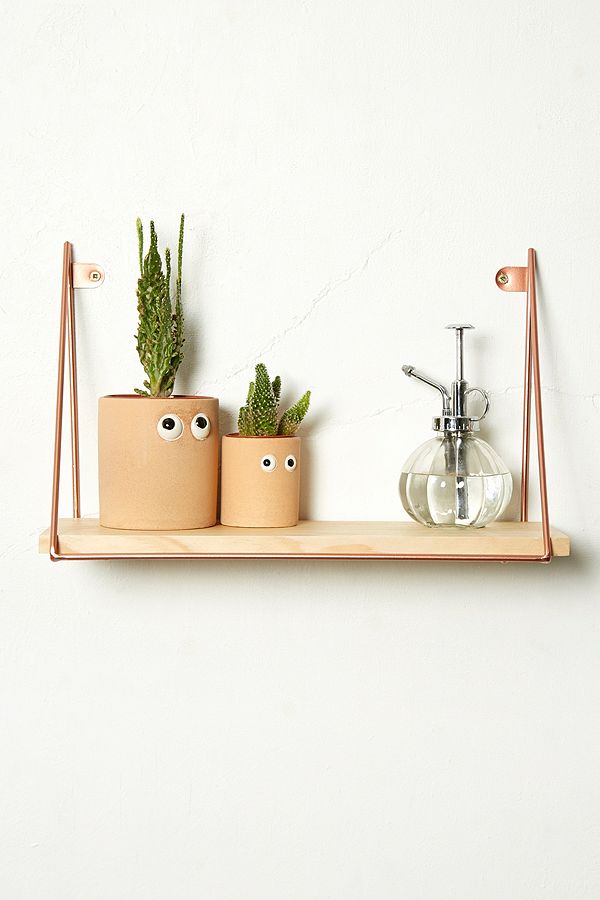 We love cute room decor ideas like this one!