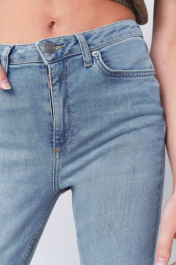 BDG Pine Skinny Light Wash Jeans | Urban Outfitters
