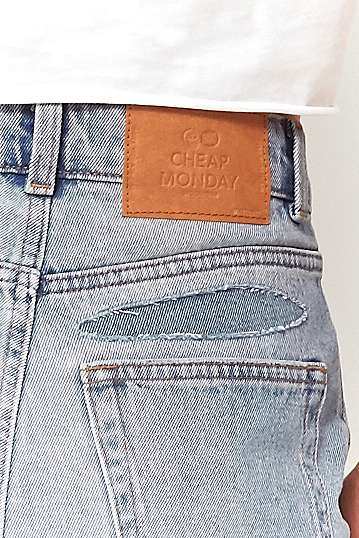 Cheap Monday Donna Denim Shorts | Urban Outfitters