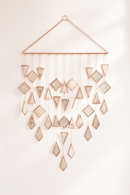 Suspension murale tissée à motif géométrique - Urban Outfitters
